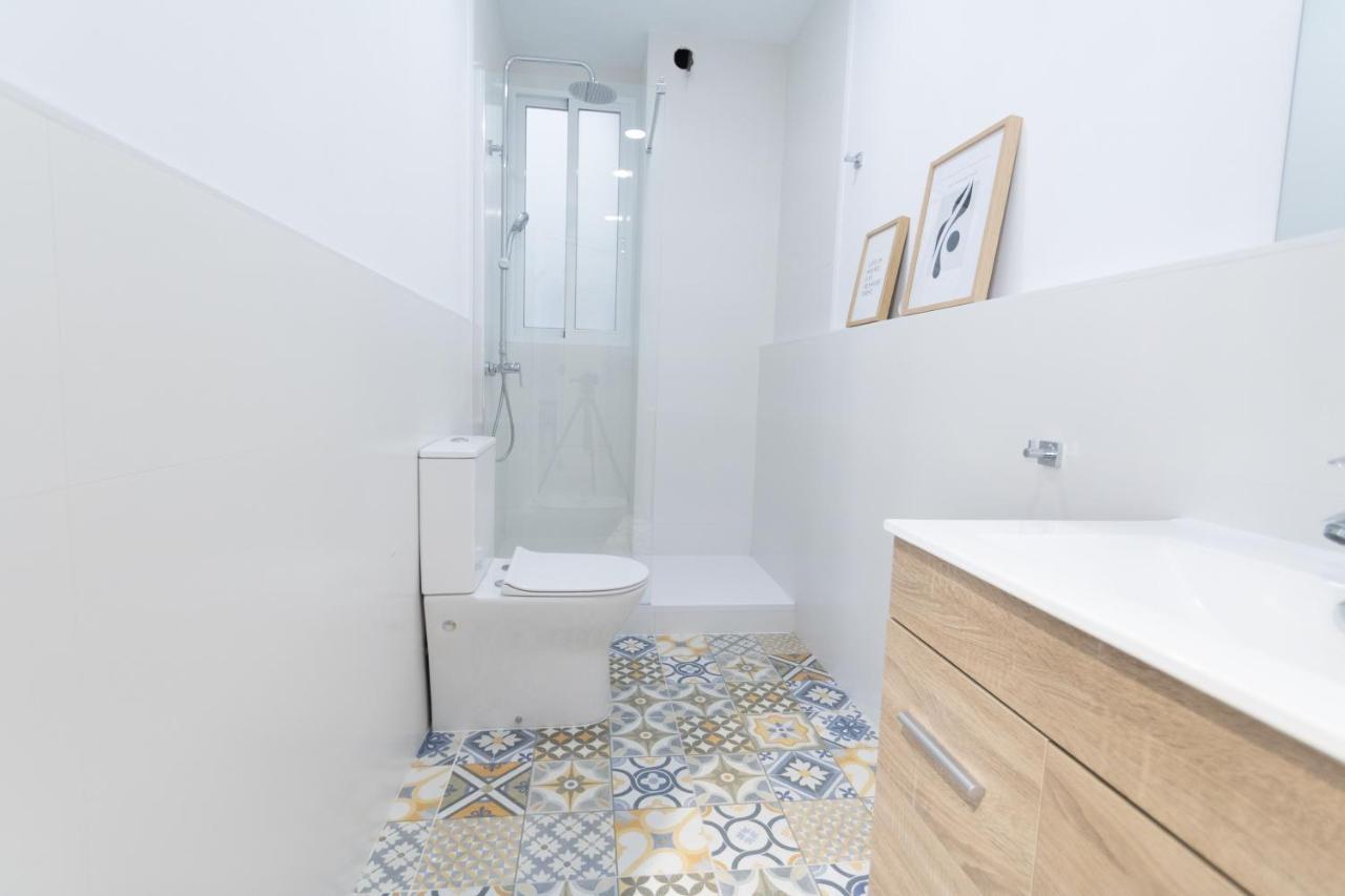 Chambre Double ou Lits Jumeaux avec Salle de Bains Commune