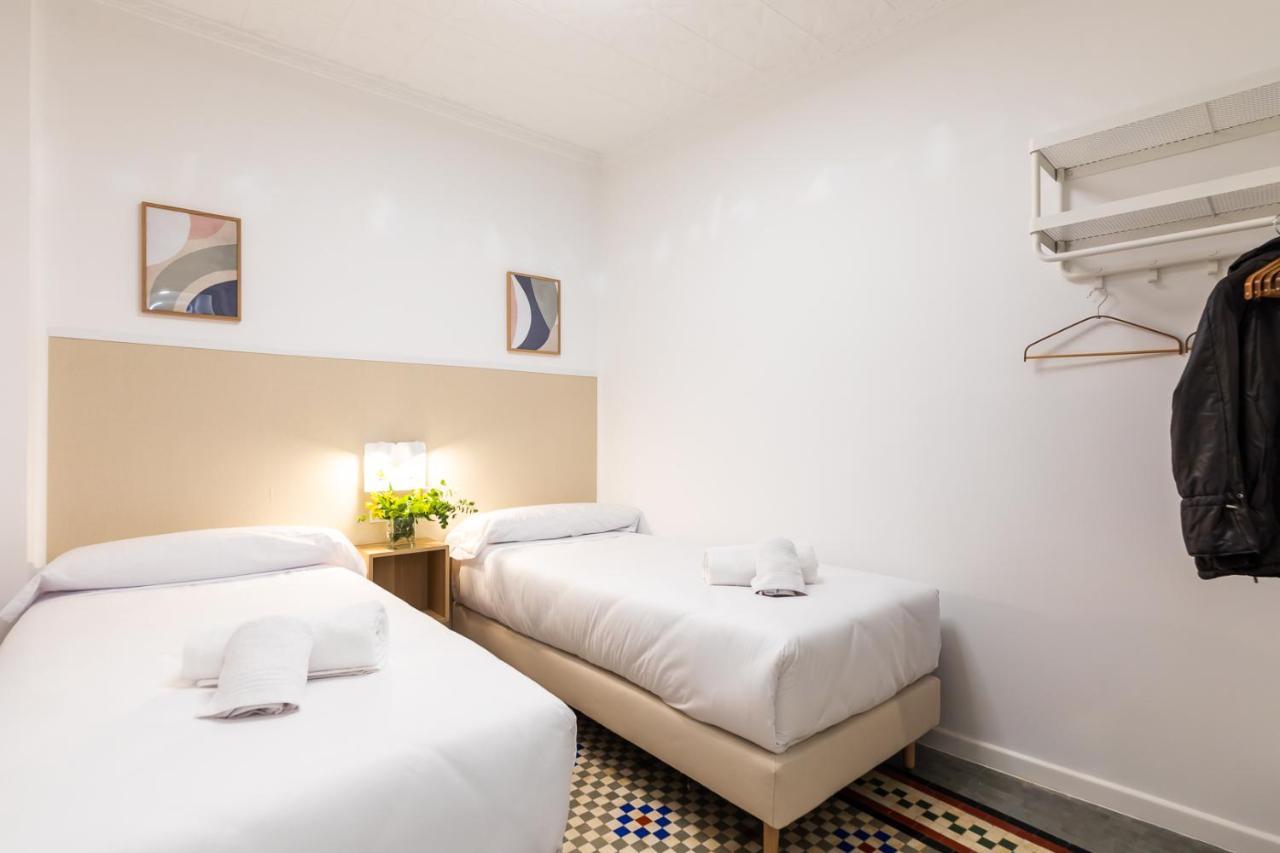 Chambre Lits Jumeaux avec Salle de Bains Privative