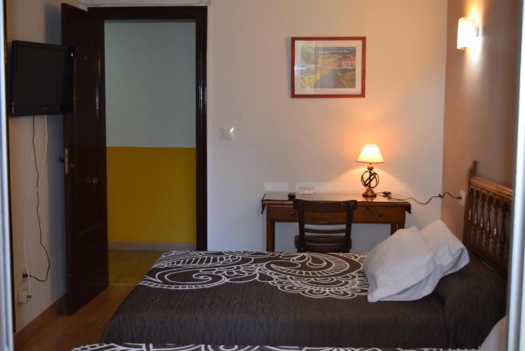 Chambre Triple avec Salle de Bains Commune