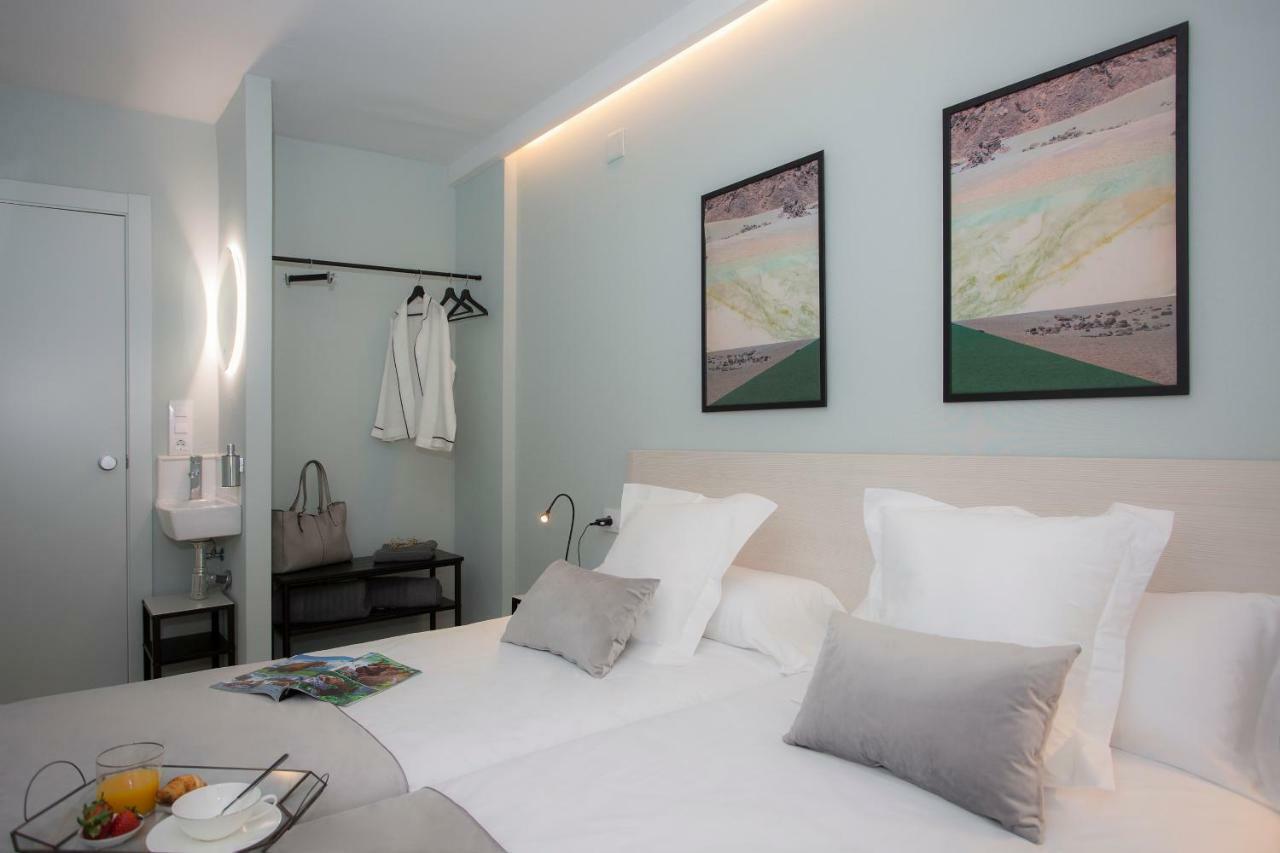 Chambre Lits Jumeaux avec Salle de Bains Privative Séparée