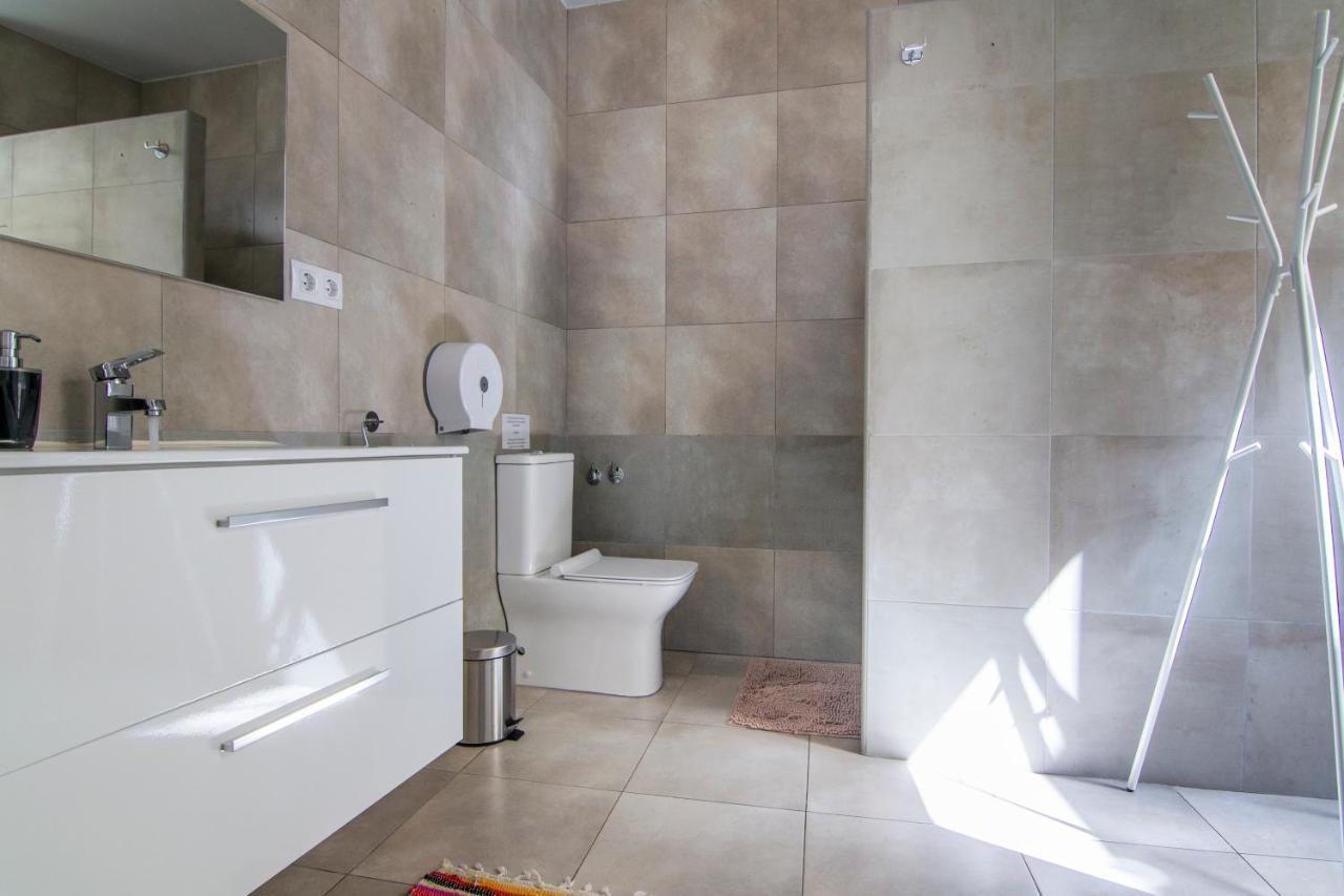 Chambre Triple - Vue sur Ville