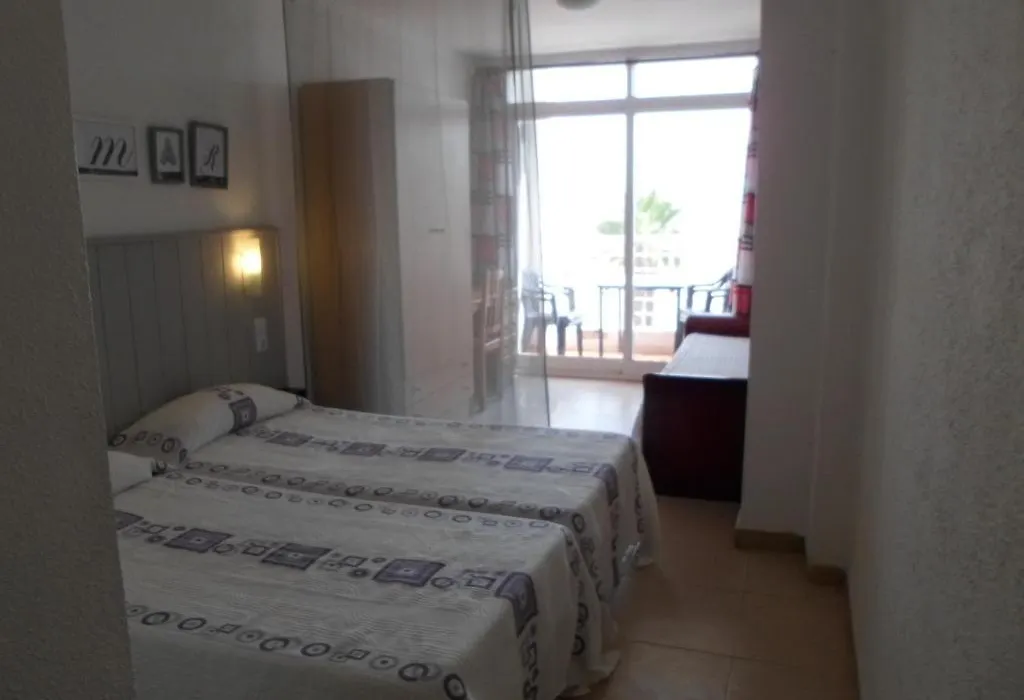 Hostal La Barraca-1