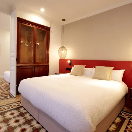 VALOLA Boutique Rooms-3