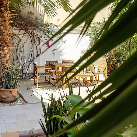 Portrait Boutique Guesthouse-2